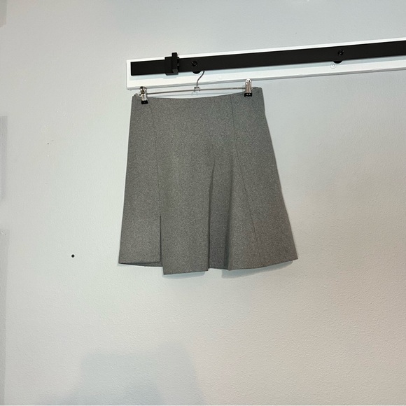 Reed Krakoff Grey Gray Wool Pleated A- Line Mini Skirt Size 2 Slit - Picture 2 of 7